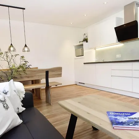 Saxenhammer Apartment *